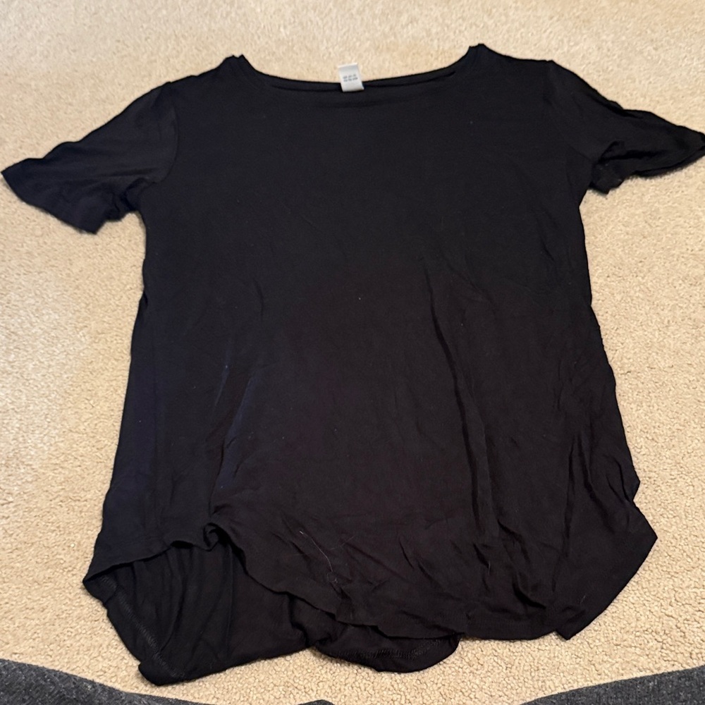Old Navy Classic Black Short Sleeve Tee